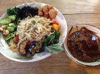 「やさいたっぷ〜り冷やしつけめん 1050円」@油揚げの写真