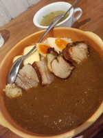 「〖ランチ〗燻製4種盛りWカレー（スタンダード）890円」@燻製屋 燻し人しんごの写真