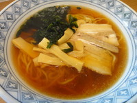 「醤油ラーメン」@関越道下り線塩沢石打SAスナックコーナーの写真