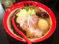 「特製旨リッチラーメン 1050円」@麺や でこの写真