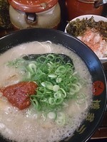 「辛みそとんこつラーメン」@博多ラーメン つるの写真