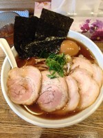 「特製平子煮干そば➕大盛➕麺硬め」@新橋 纏の写真