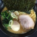 豚骨醤油らーめん＋味玉（￥700＋￥100）