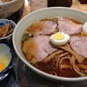チャーシュー麺　生卵