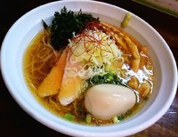 「【木曜限定】冷製煮干し中華　700円　＋味玉」@麺や 飛来の写真