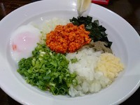 「【限定】冷製台湾まぜそば　ニボカレーver　820円」@二代目 むじゃきの写真