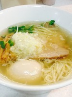 「名古屋コーチンの味玉入り塩ラーメン¥850」@ラーメン星印の写真