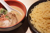 「海老つけ麺+中盛無料」@海老吟醸 じぱんぐ（ZIPANG） 上野駅前店の写真