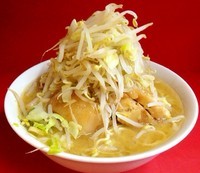 「ラーメン豚入り(豚4枚) 800円」@ラーメン二郎 ひばりヶ丘駅前店の写真