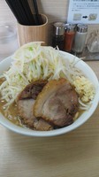 「並ラーメン　650円（野菜・ニンニク）」@ラーメンいつきの写真