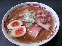 「肉玉らーめん大盛」@らぁめん 直の写真