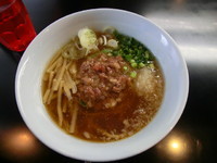 「醤油らぁ麺（￥800）」@牛骨らぁ麺 マタドール 本店の写真