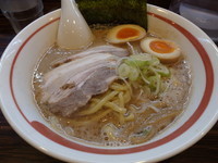 「味玉ラーメン （太麺　大盛）」@ラーメン長山の写真