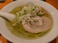 「しお（並）グリーン麺」@麺屋 六感堂 Rock'anDoの写真