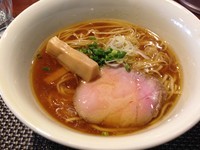 「追い鰹中華そば　麺少なめ」@らぁ麺 やまぐちの写真