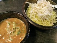 「ピリ辛味噌つけ麺 \900＋中盛 \100」@味噌一 浅草店の写真