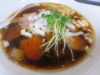 「爺ラーメン（千葉県竹岡式風醤油）600円」@ラーメン爺の写真