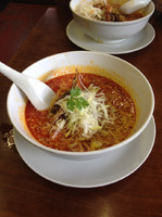 「坦々麺（910円）」@担々麺杉山の写真