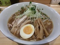 「【夏季限定】冷やし鶏そば780円＋ビール」@めんや 正明の写真