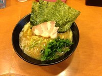 「横浜醤油ラーメン」@日の出らーめん 大船店の写真