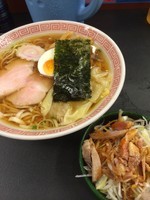 「ラーメン＋ワンタン＋ネギ」@ラーメン大至の写真