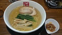 「塩ラーメン」@ラーメンぐんじ 中川原駅前店の写真