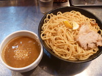 「トロフルつけめん(あつもり、大盛、茹で後600g) 800円」@池麺 KINGKONGの写真