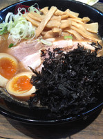 「特製中華そば」@金澤濃厚中華そば 神仙 池袋店の写真