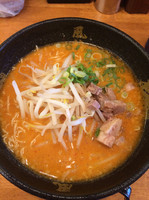「辛味噌ラーメン600円」@博多風龍 大久保店の写真