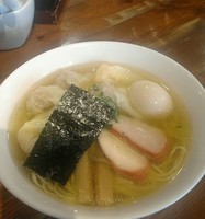 「特製ワンタン麺(白だし)+味玉」@八雲の写真