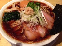 「半熟味玉らぁ麺（醤油）」@生姜醤油専門 我武者羅 幡ヶ谷本店の写真