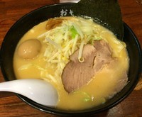 「おやじ麺＋味付玉子（￥800＋￥100）」@北海道らーめん おやじ 町田店の写真