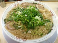 「中華そば（こってり）￥756」@中華そば いせや 滝野社インター店の写真