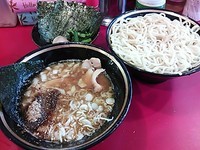 「虎のニボつけめん」@家系ラーメン とらきち家の写真