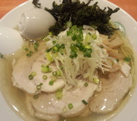 「しお（大）SPグリーン麺」@麺屋 六感堂 Rock'anDoの写真