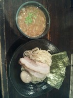 「特製雀つけ麺(並)」@つけ麺 雀 アメ村本店の写真