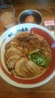 「徳島ラーメン（カタ。全部のせ＋ライス）」@徳島ラーメン 人生の写真