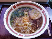 「淡路玉ねぎラーメン 醤油」@淡路SA（下り）の写真