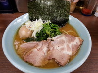 「全部のせらーめん」@横浜家系 侍 渋谷店の写真