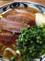 「島そば 大」@やん小〜の写真