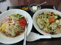 「冷し中華＋中華飯セット（８８０円）」@蜀味三国の写真