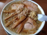 「せあぶら（鬼あぶら）中 650円」@中華そば ひらこ屋の写真