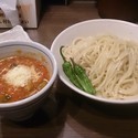 夏野菜のトマトチーズつけ麺　８００円