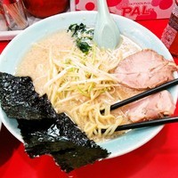 「かいざんラーメン（カタメ・コッテリ）　800円」@かいざん 西船橋店の写真