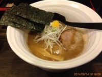 「細麺ラーメン　780円　150g」@麺屋 奨 TASUKU 中央林間店の写真