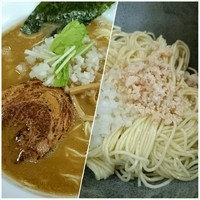 「濃厚煮干しそば￥750＋まぜ玉￥150＝￥900」@ときわ亭の写真