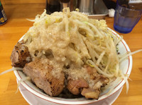 「ラーメン 700円  ヤサイ増し、ニンニク、タマネギ、ショウガ」@らーめん いち大の写真