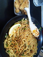 「新担担麺（汁なし）＋ミニ揚チキン」@自家製麺SHINの写真