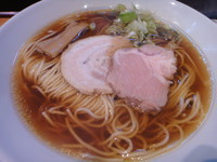 「お醤油らーめん」@らーめん芝浜の写真