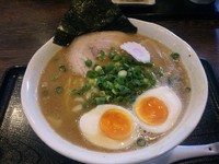 「味玉らーめん　中盛」@麺家 チャクリキの写真